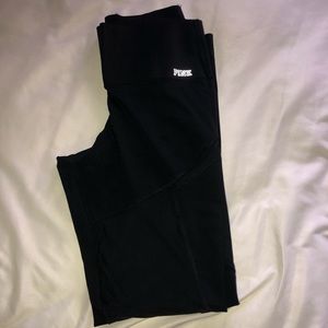 Victoria’s Secret side pocket leggings with mesh